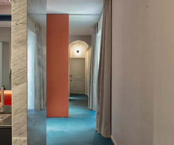 Etruscan Luxury * Roma